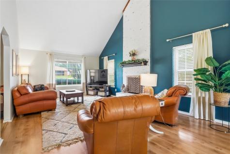 6604 Gillis Johnson Fort Worth TX 76179