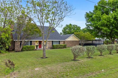 6604 Gillis Johnson Fort Worth TX 76179