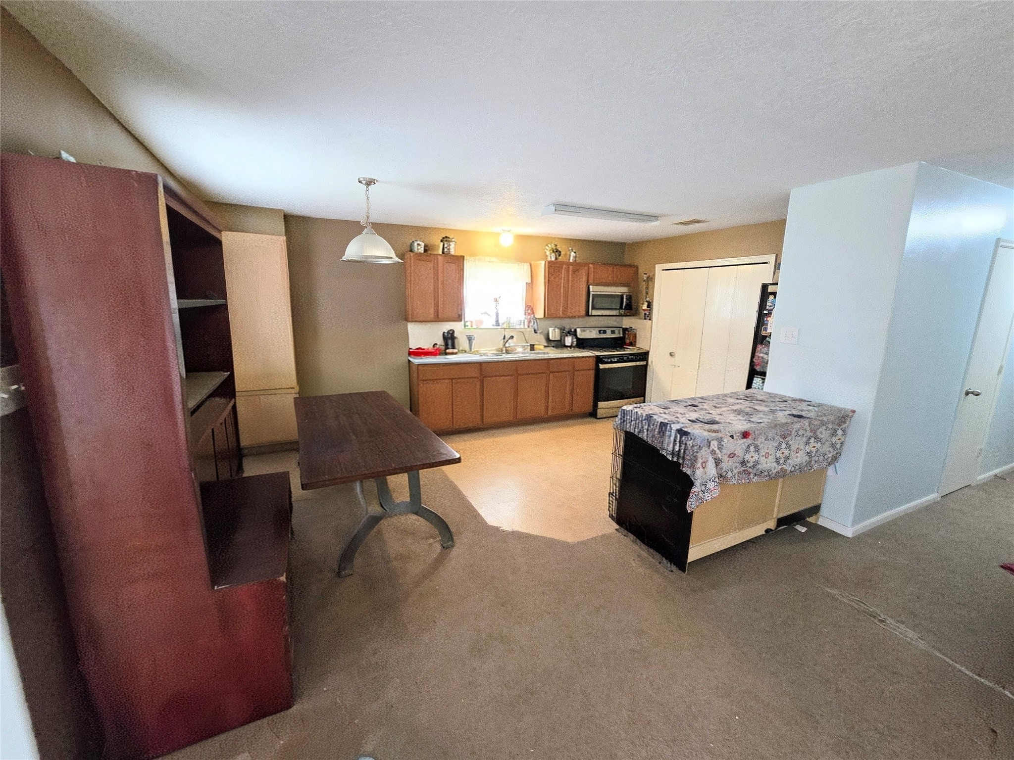 8853 E Buffalo Circle Willis TX 77378