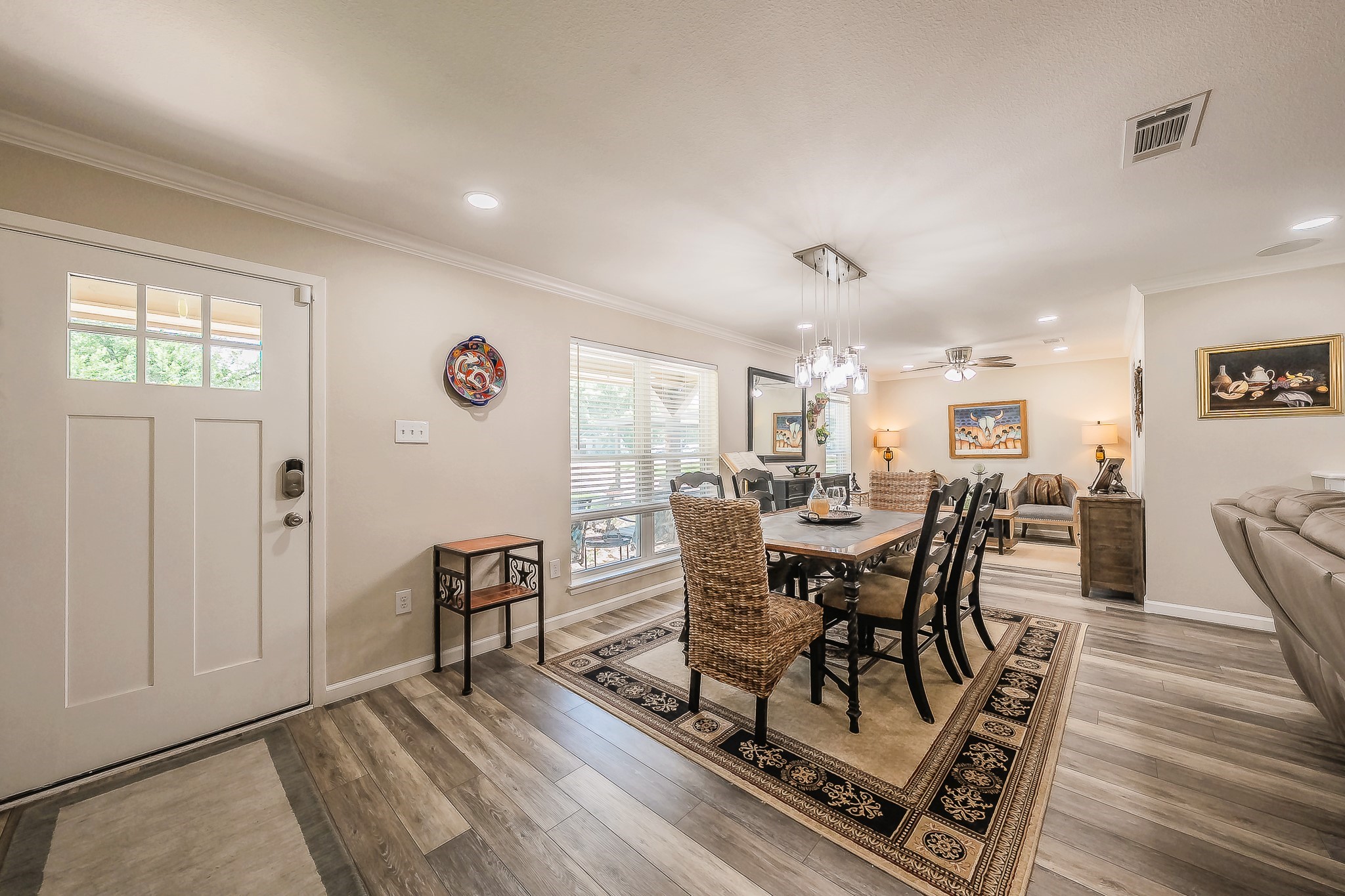 5004 Blackstone Drive River Oaks TX 76114