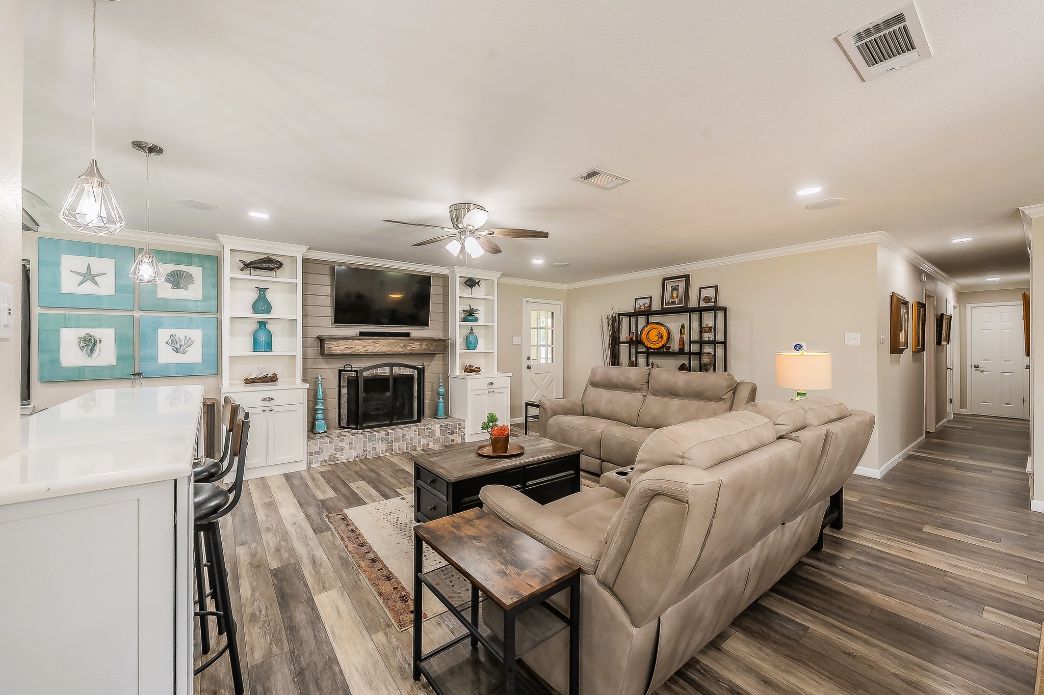 5004 Blackstone Drive River Oaks TX 76114