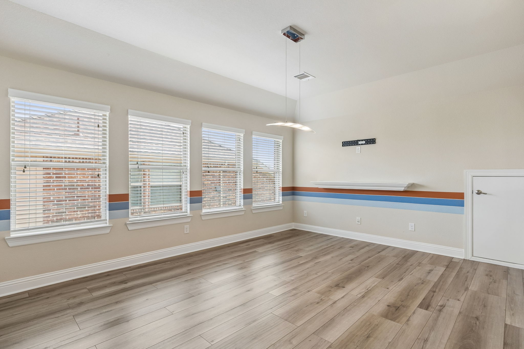 1601 Abercorn Lane Aubrey TX 76227