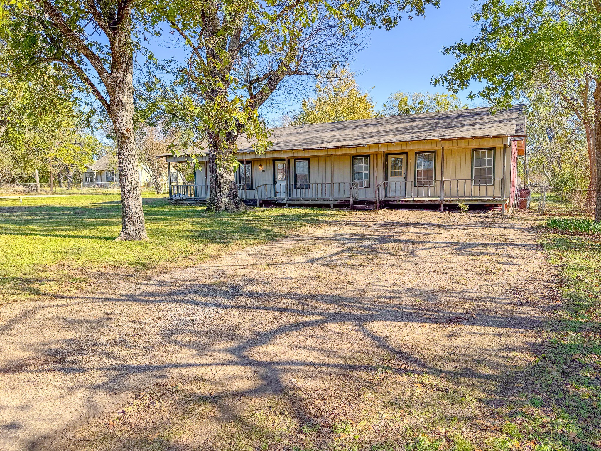 1247 N Business 45 Corsicana TX 75110