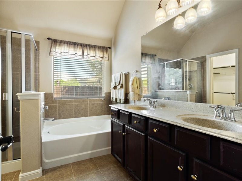 913 Partridge Drive Aubrey TX 76227