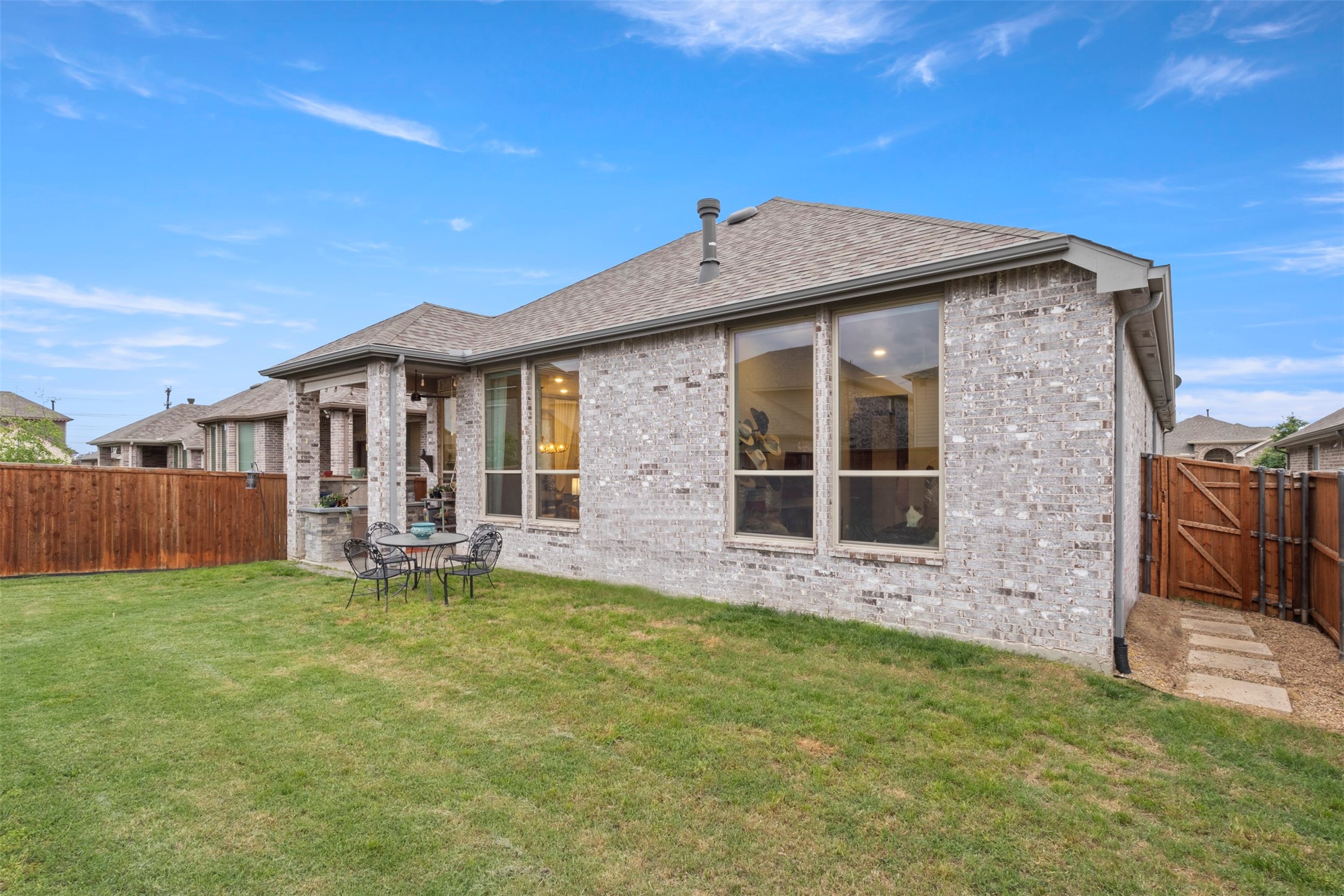 1929 Campground Way Aubrey TX 76227