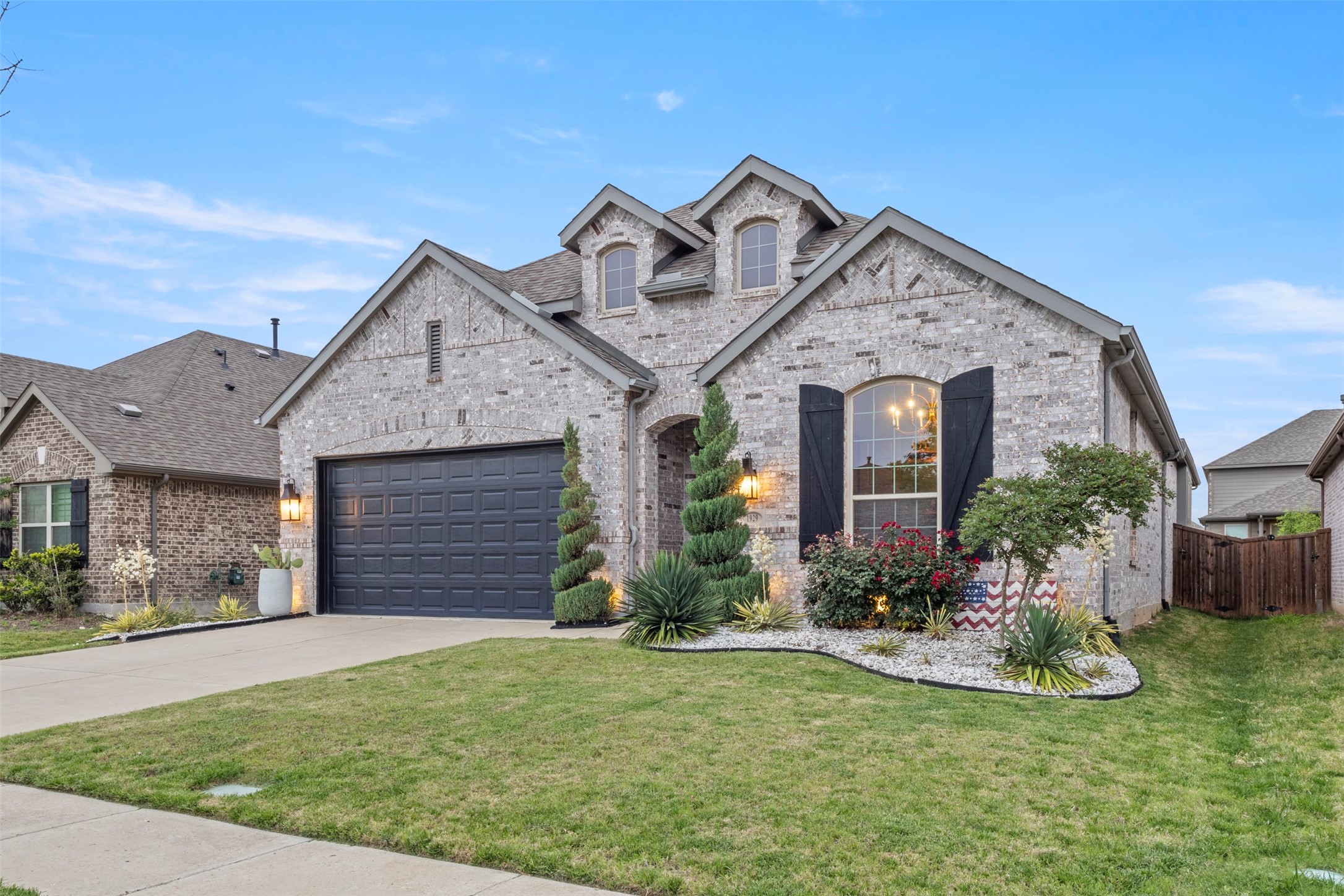 1929 Campground Way Aubrey TX 76227