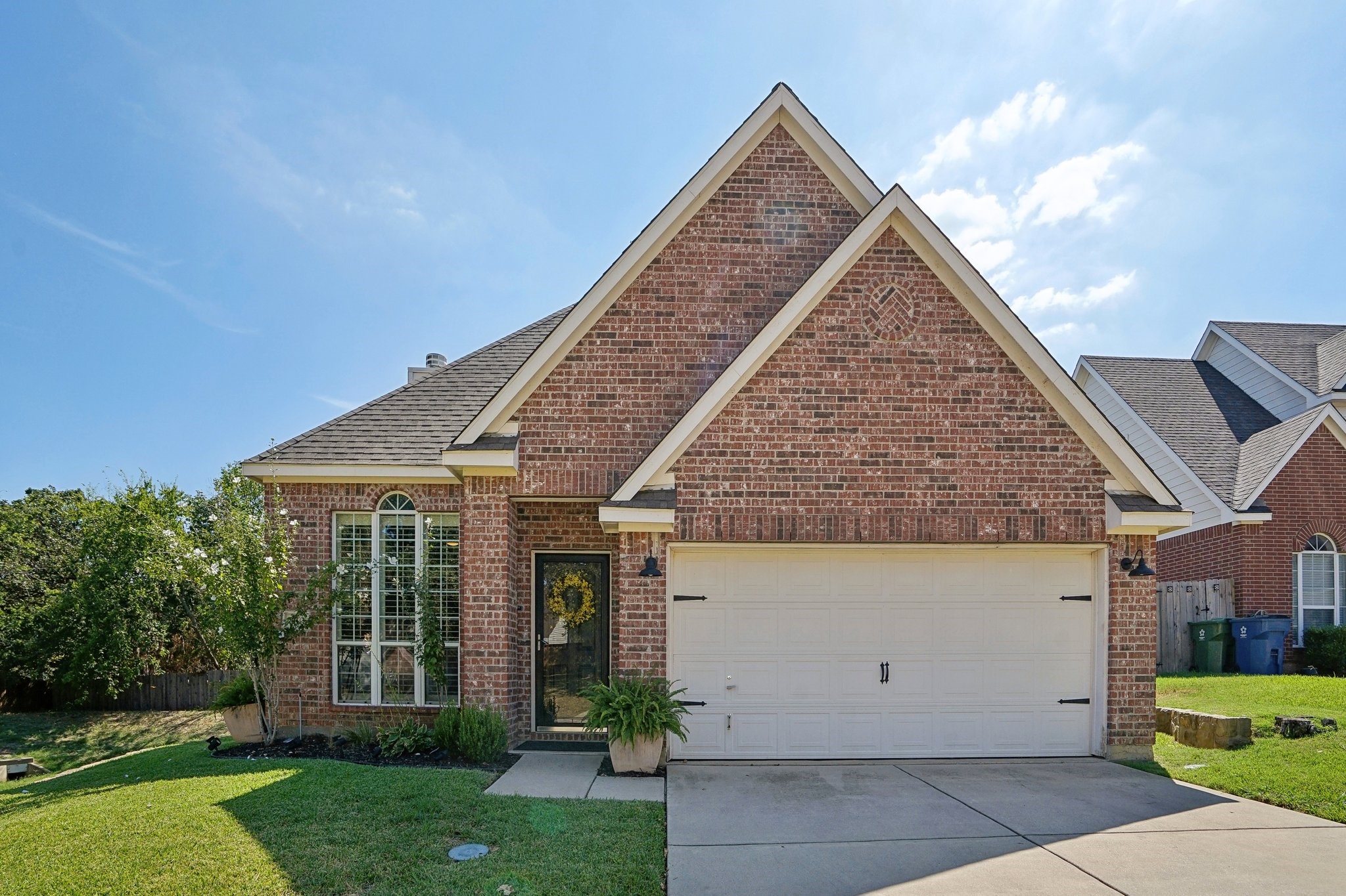 530 Mattie Lane Lake Dallas TX 75065