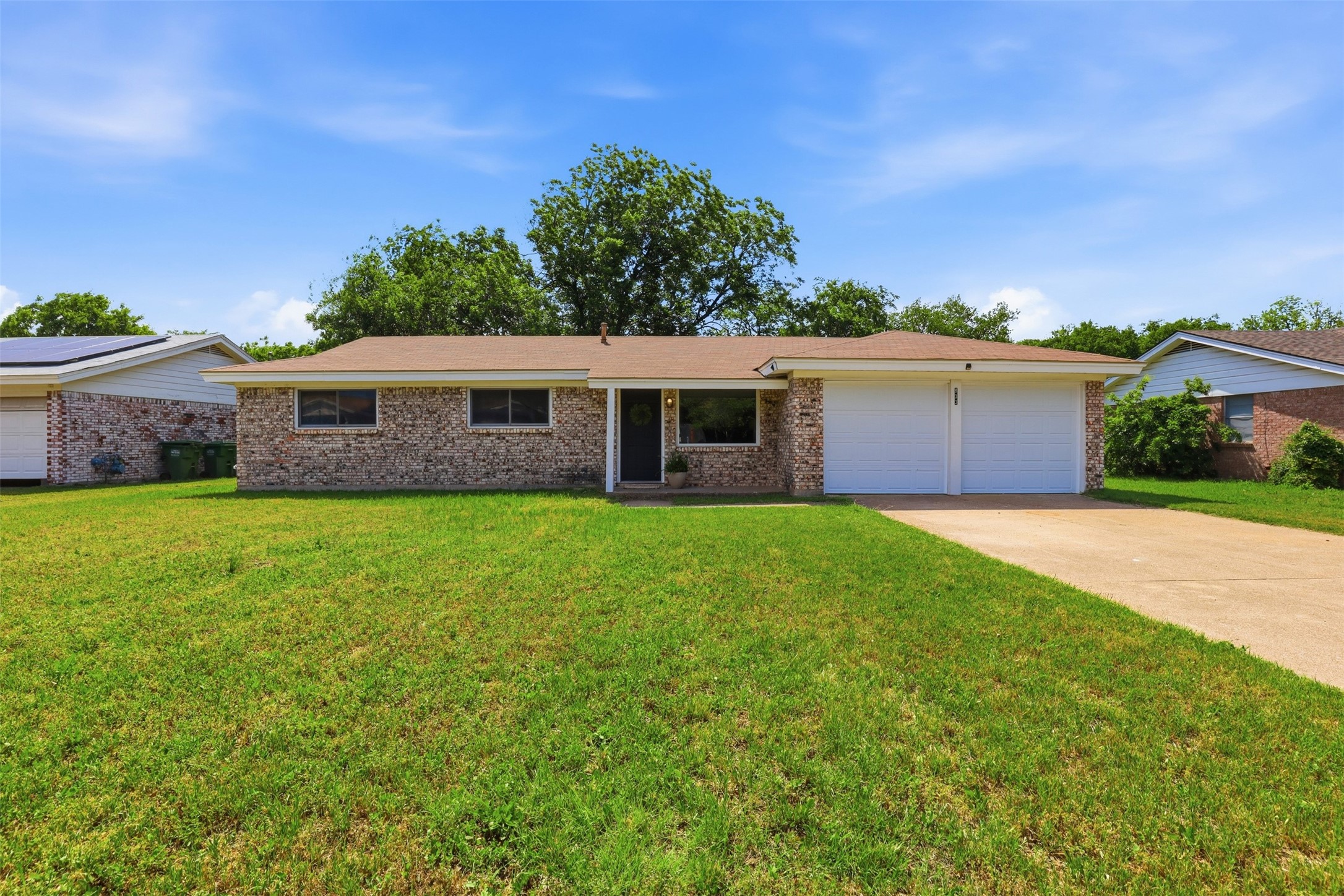 833 Bridle Avenue White Settlement TX 76108