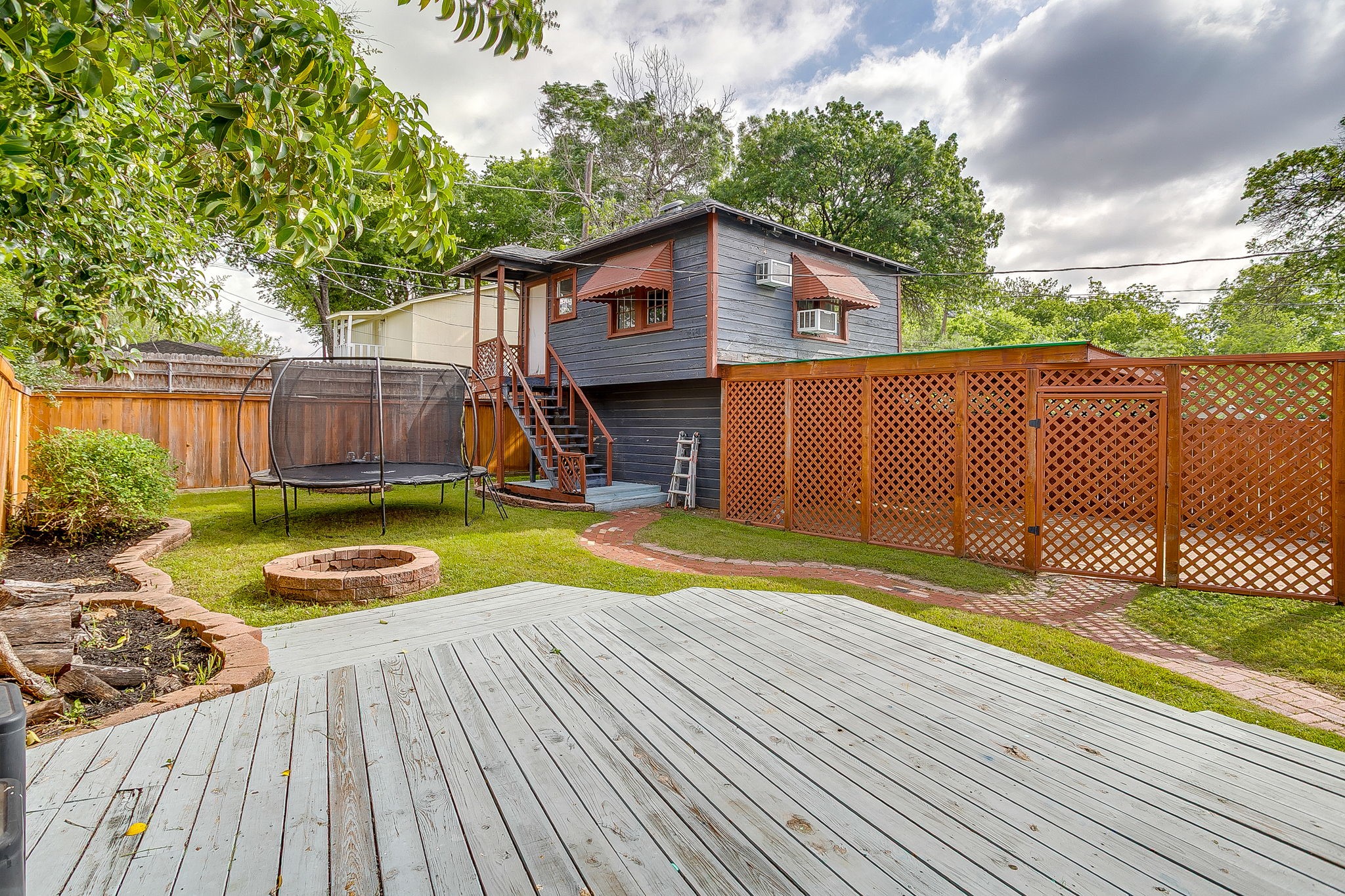 4328 Lovell Avenue Fort Worth TX 76107
