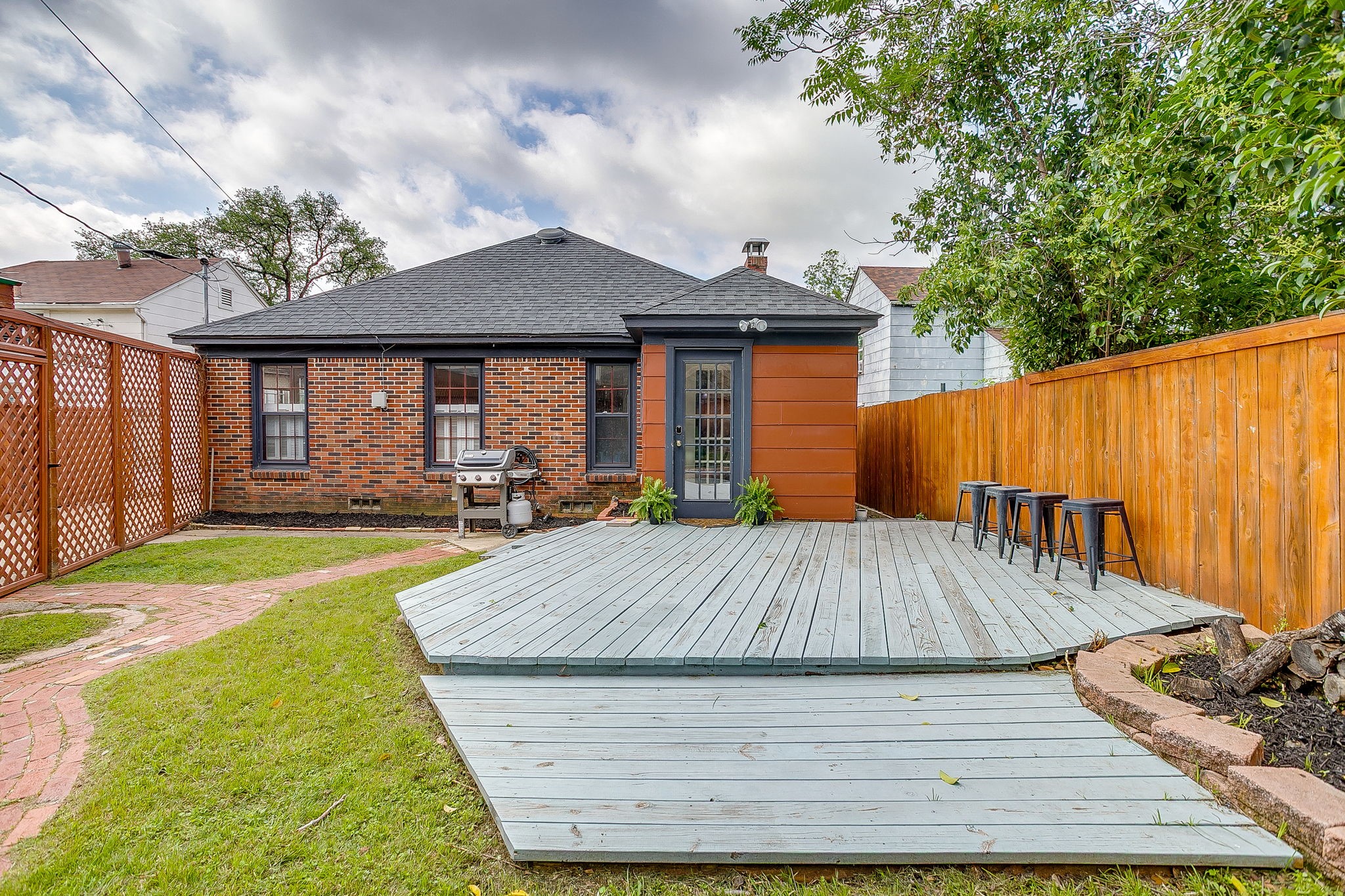 4328 Lovell Avenue Fort Worth TX 76107