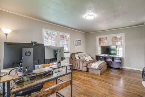 4328 Lovell Avenue Fort Worth TX 76107