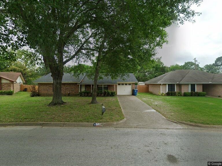 713 Southoak Drive Athens TX 75751