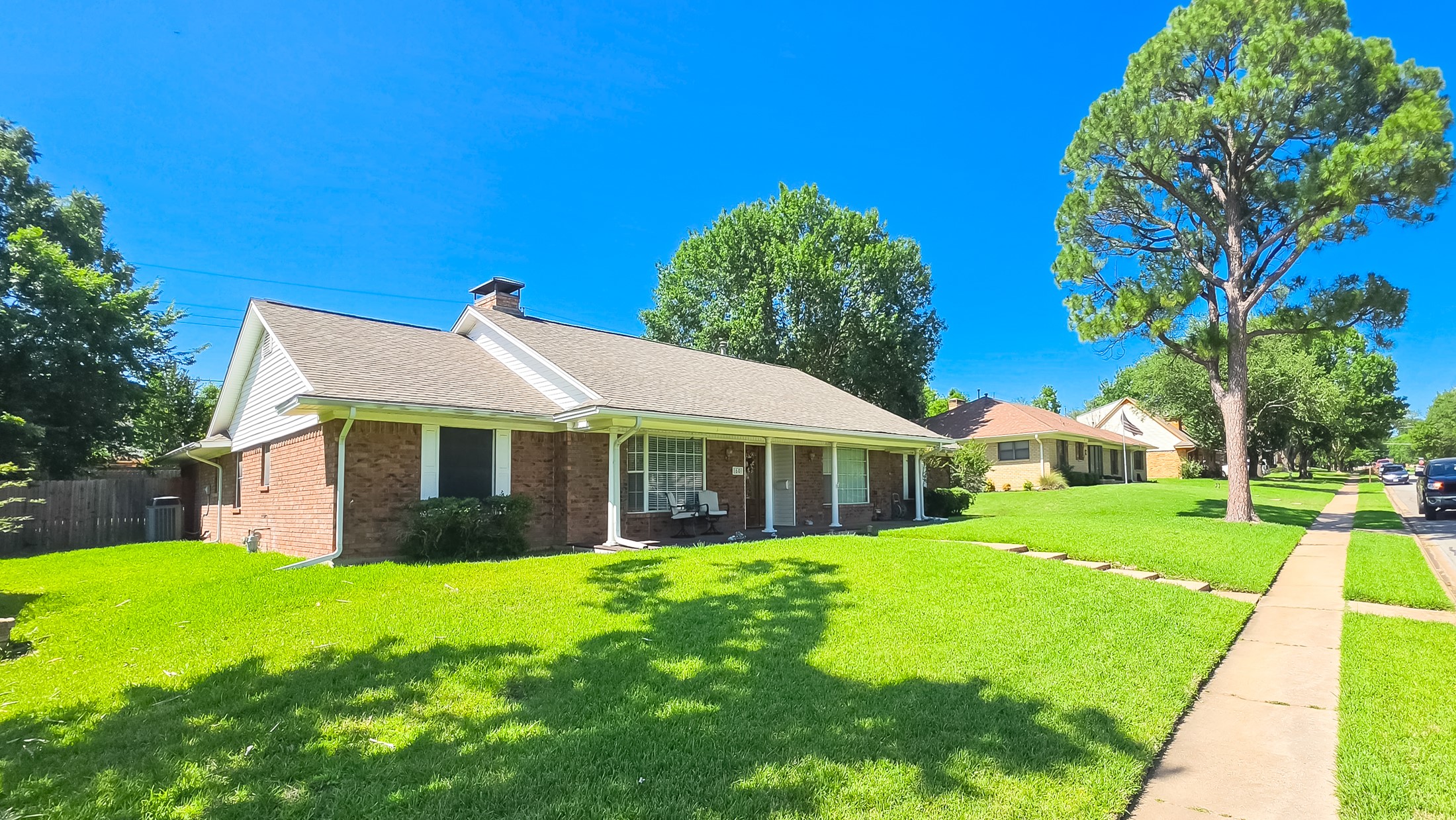 1601 Yarborough Drive Sherman TX 75092