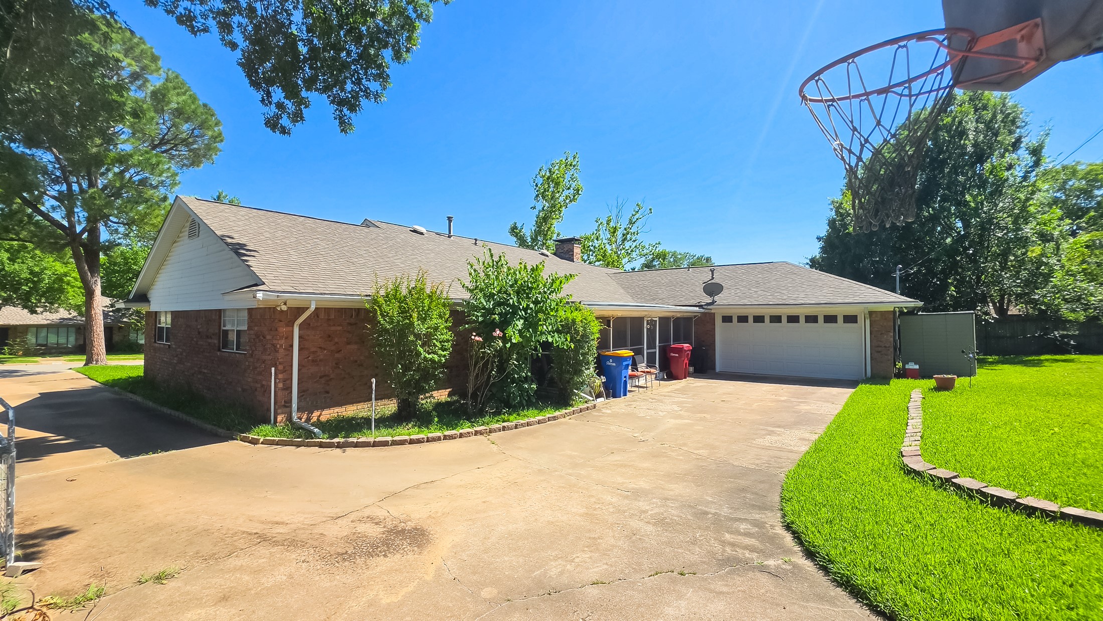 1601 Yarborough Drive Sherman TX 75092