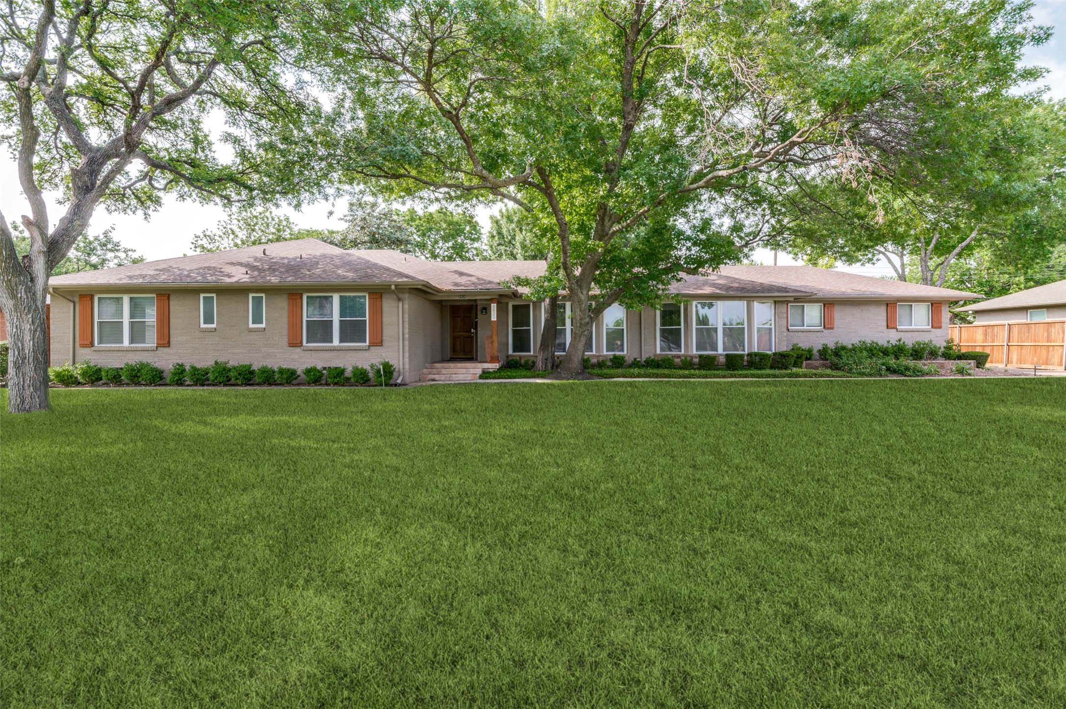 5820 Forest Lane Dallas TX 75230