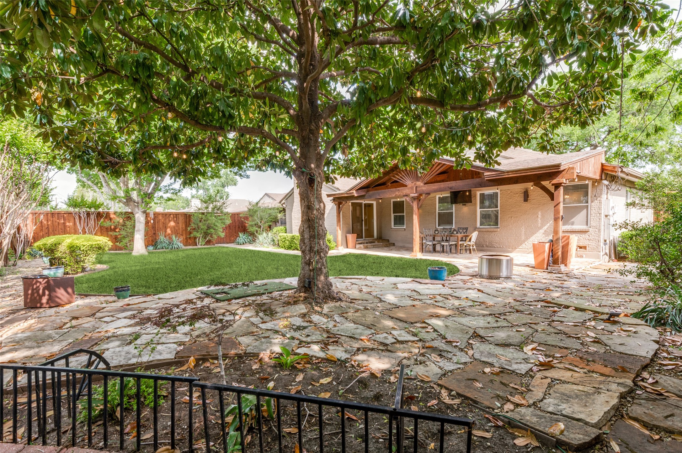 5820 Forest Lane Dallas TX 75230