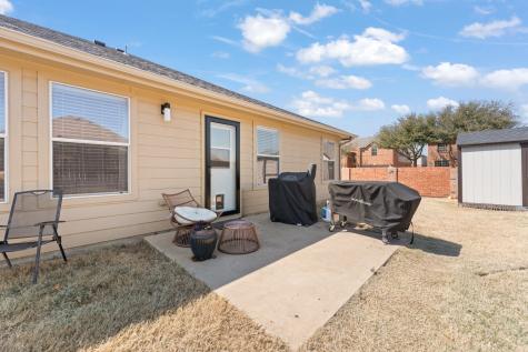 1144 Hearthstone Drive Burleson TX 76028