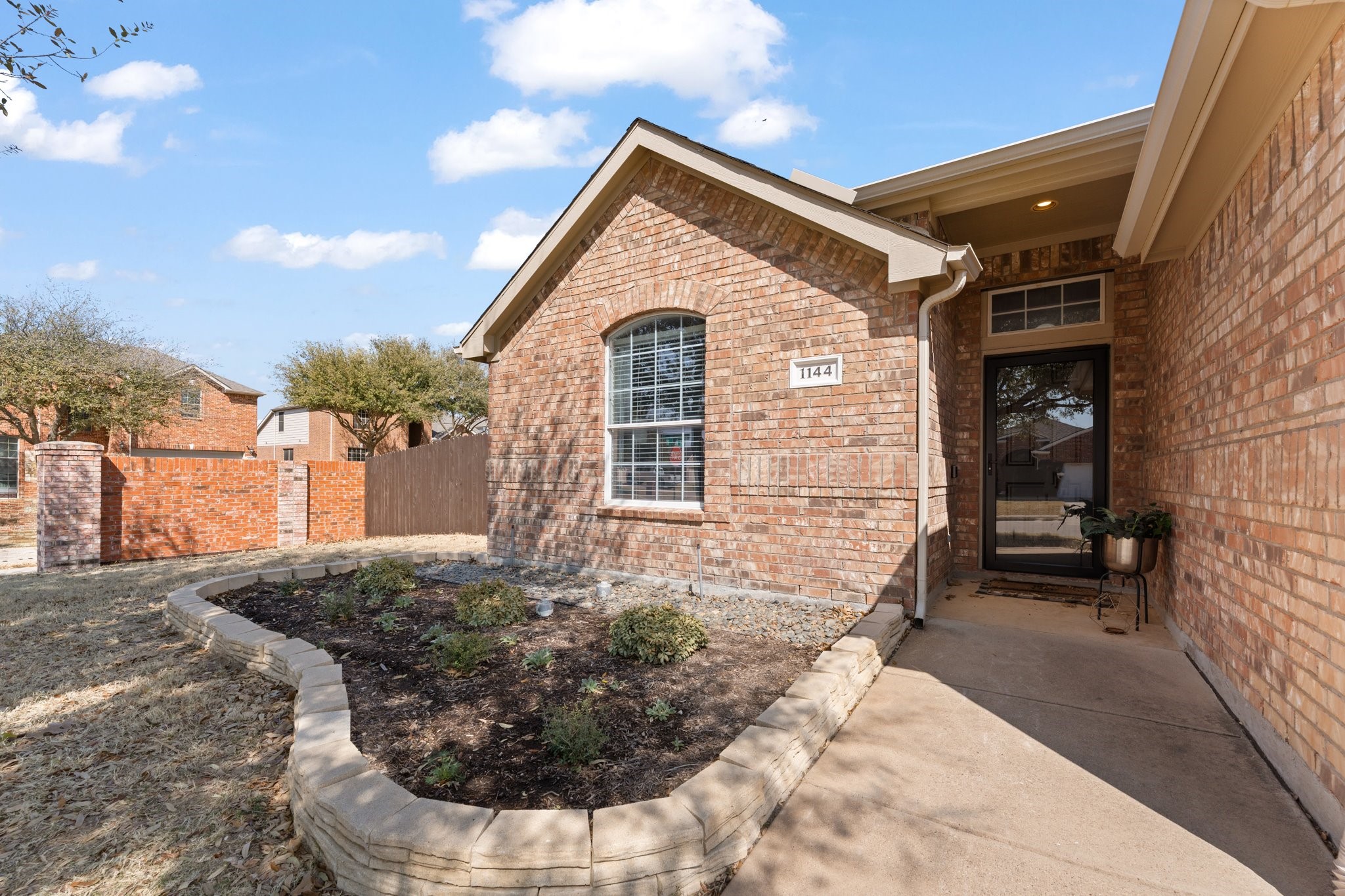1144 Hearthstone Drive Burleson TX 76028