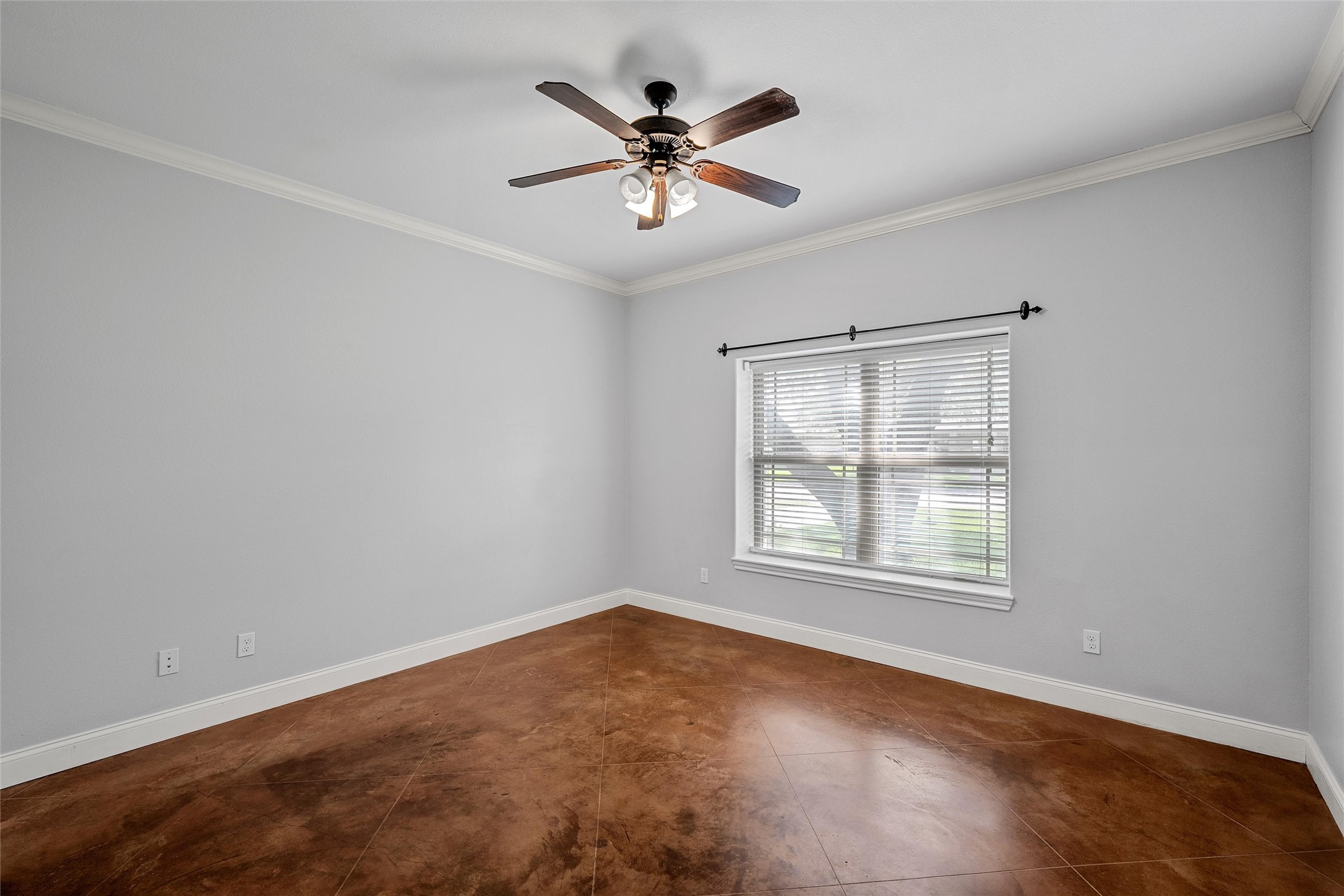 1509 N Reagan Street West TX 76691