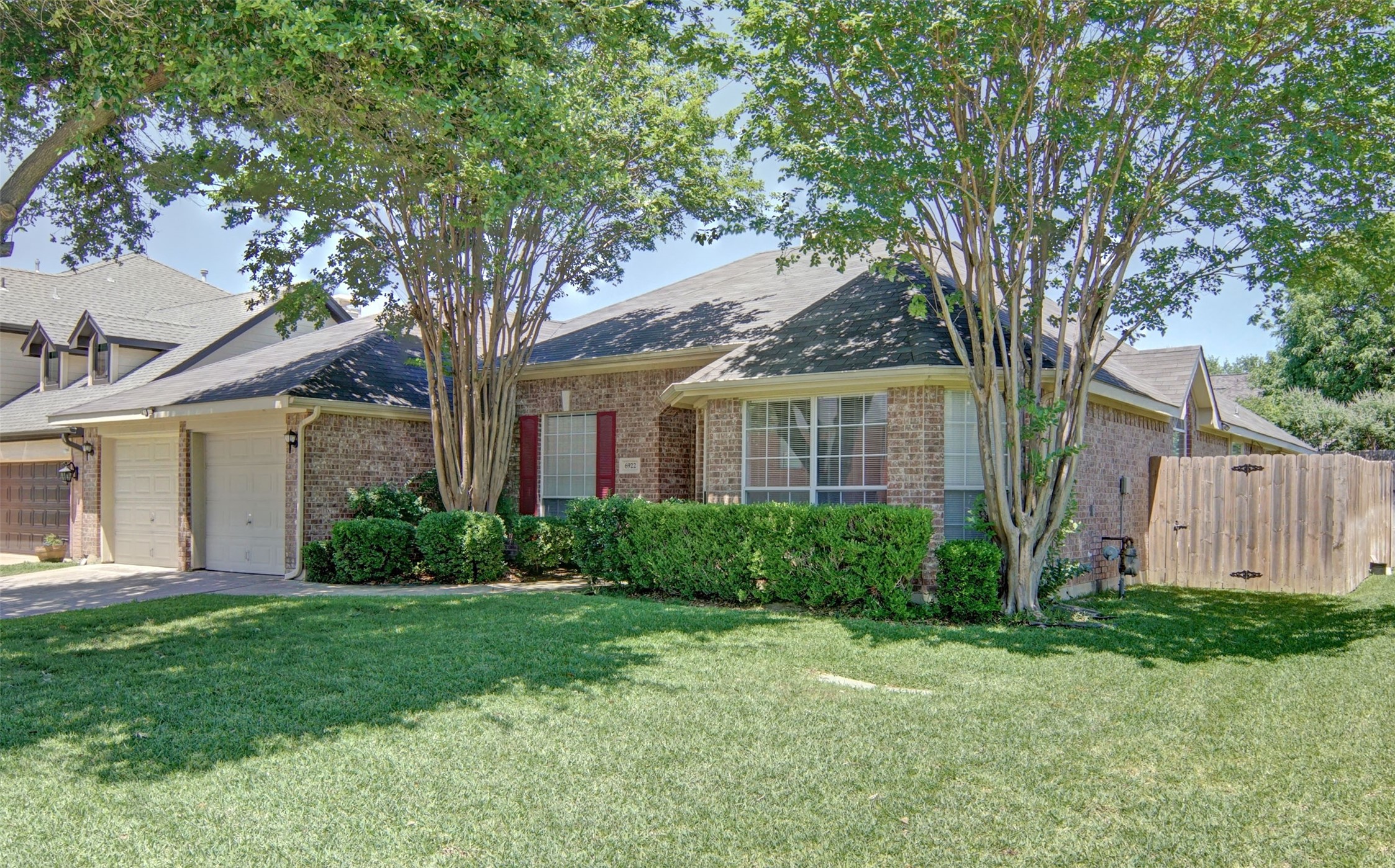 6922 Briarwood Drive Fort Worth TX 76132