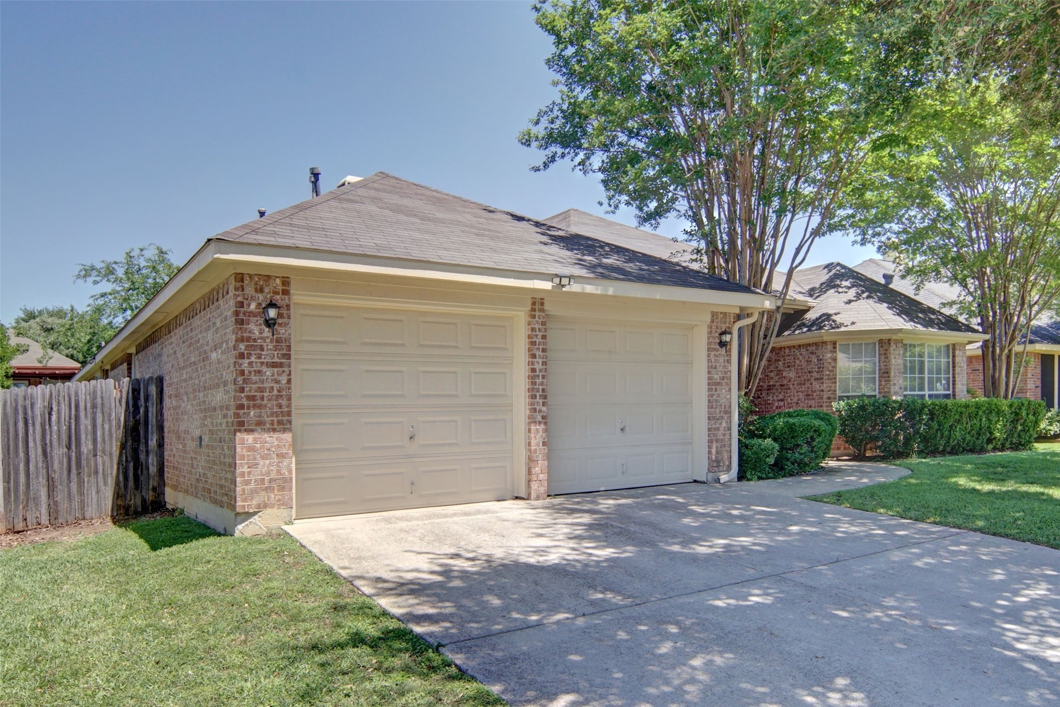 6922 Briarwood Drive Fort Worth TX 76132
