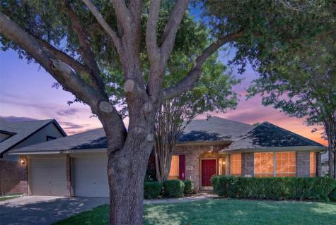 6922 Briarwood Drive Fort Worth TX 76132