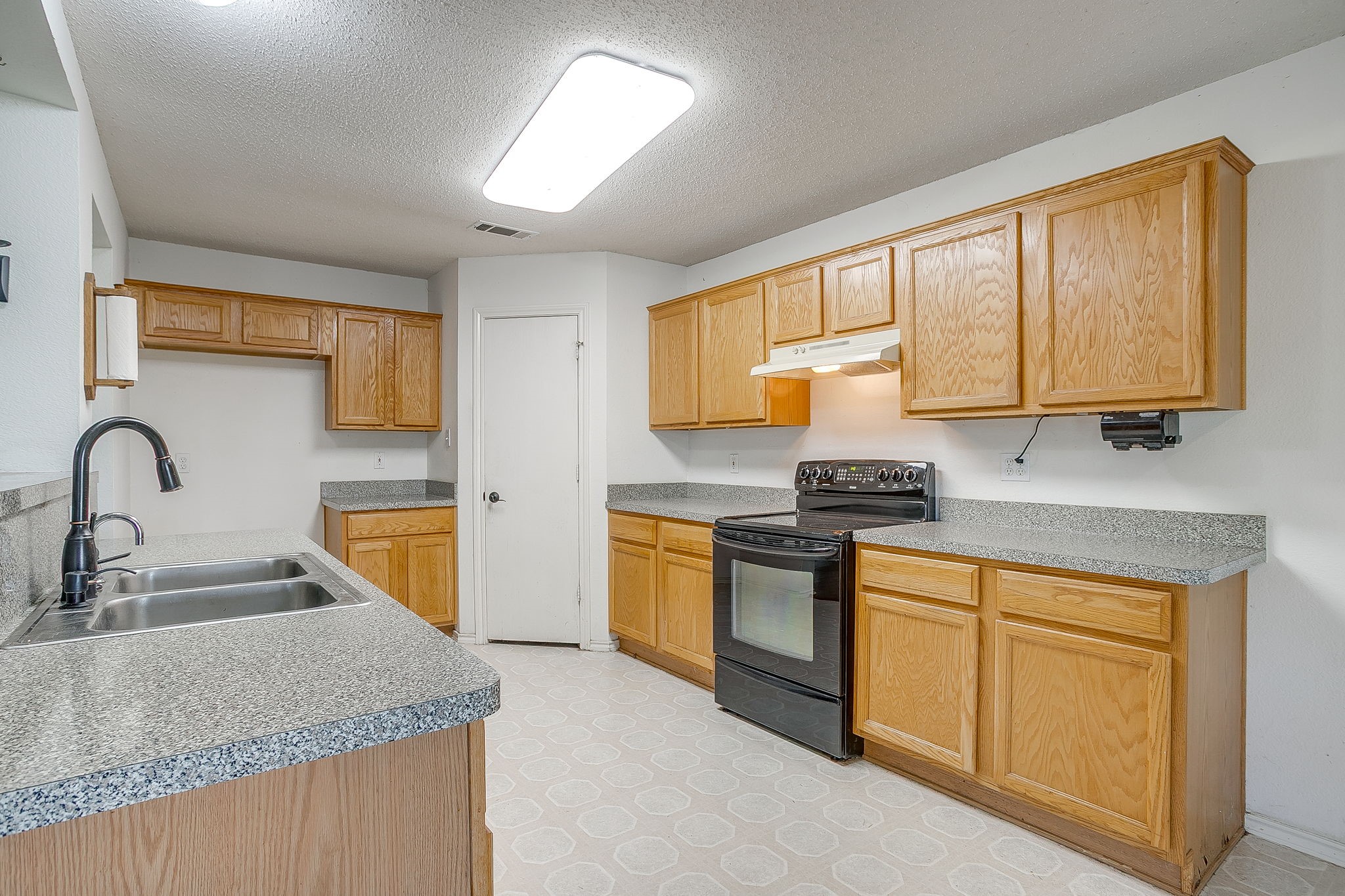 10264 W Rancho Diego Lane Fort Worth TX 76036