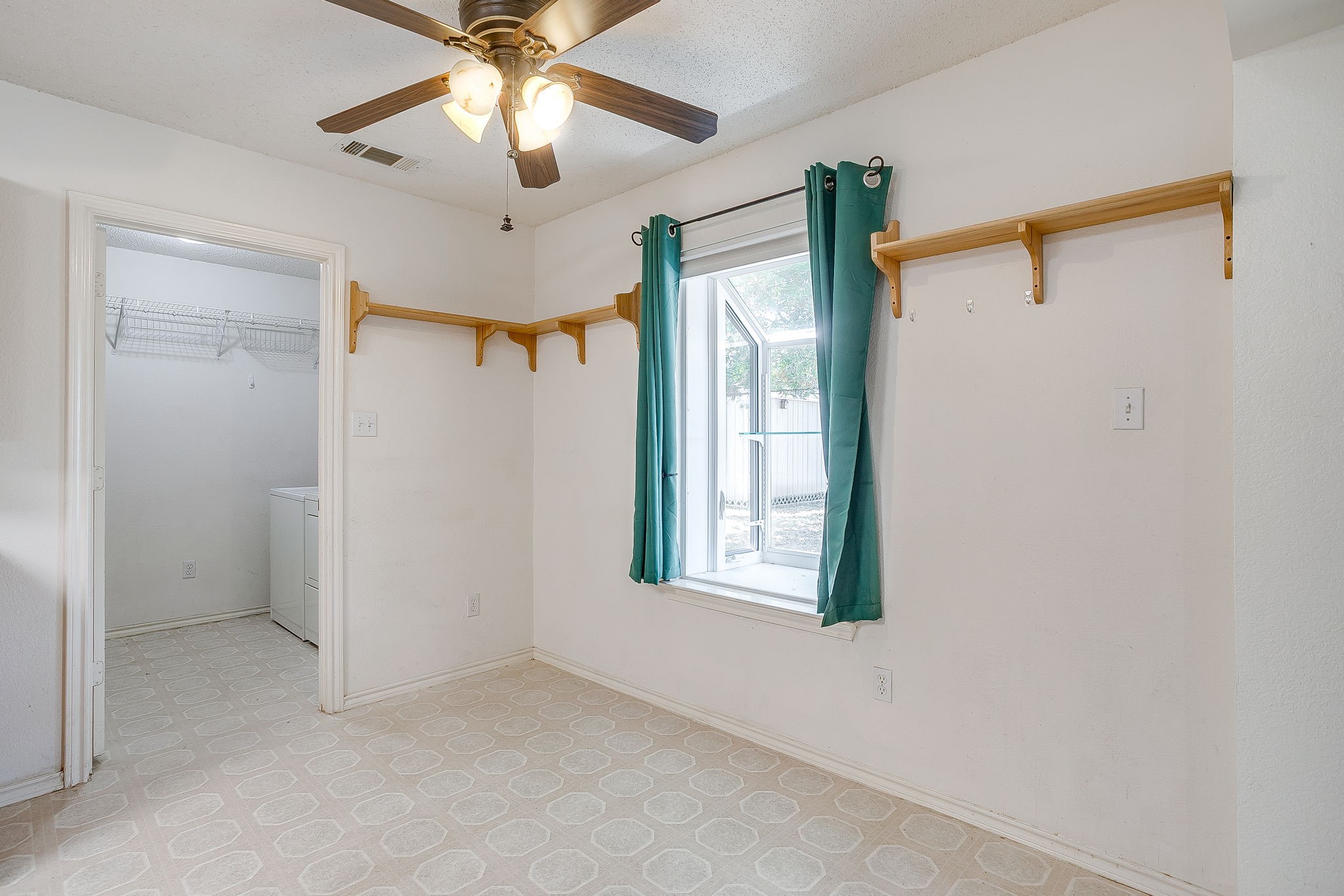 10264 W Rancho Diego Lane Fort Worth TX 76036