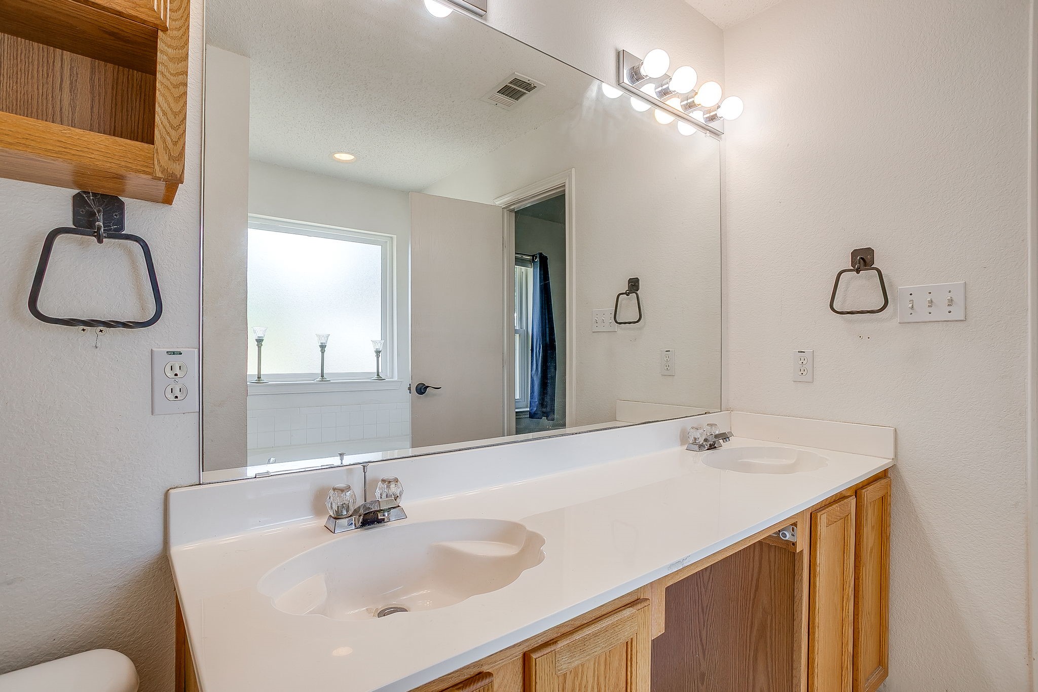 10264 W Rancho Diego Lane Fort Worth TX 76036