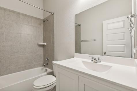 906 Overton Avenue Celina TX 75009