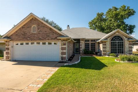 3704 Coral Sands Court Granbury TX 76049