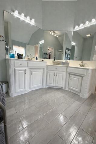 7809 Hightower Drive North Richland Hills TX 76182