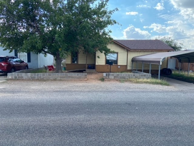 1104 S Mary Street Crane TX 79731