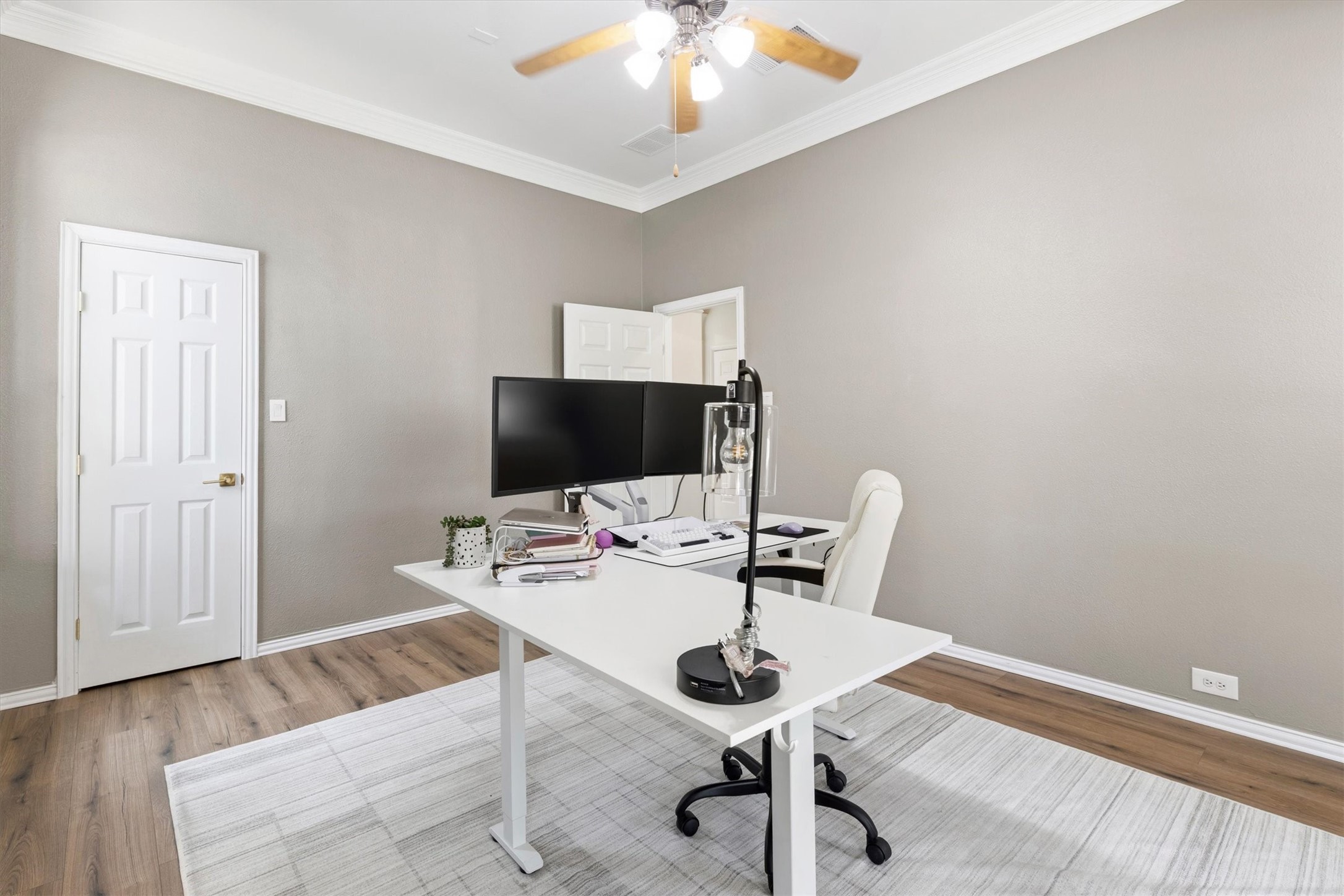 2520 Kodiak Circle Euless TX 76039