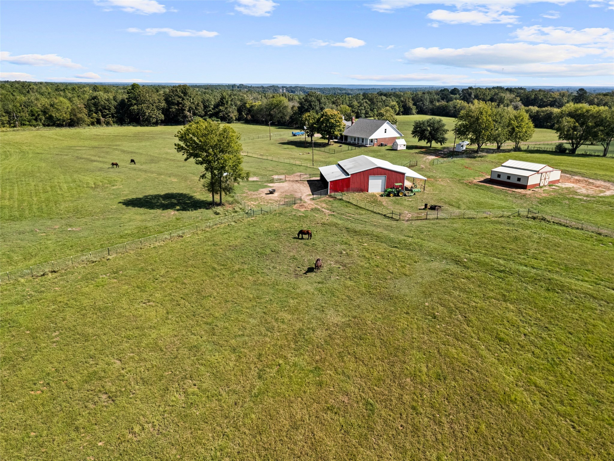 5989 Highway 259 Diana TX 75640
