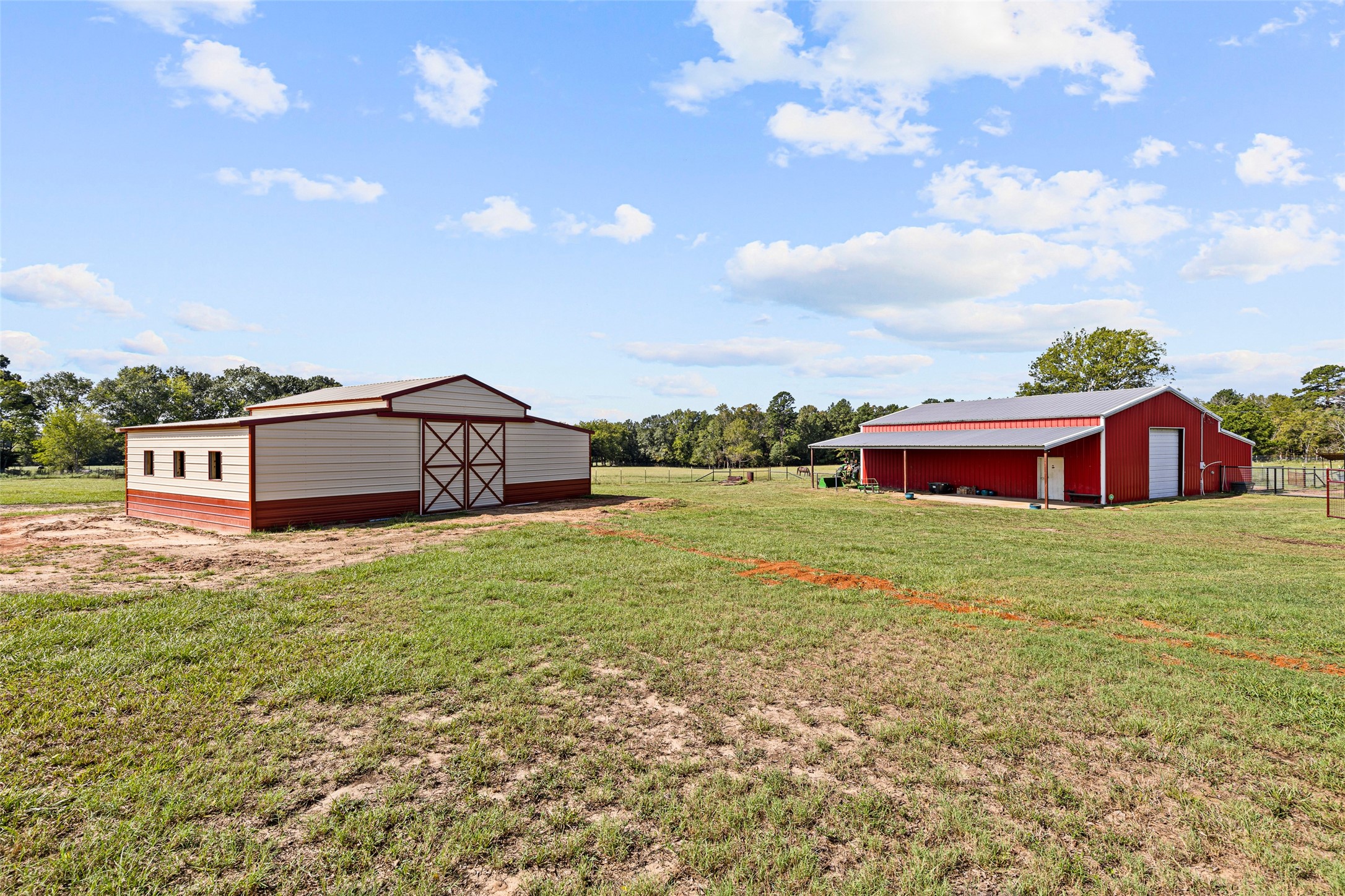 5989 Highway 259 Diana TX 75640