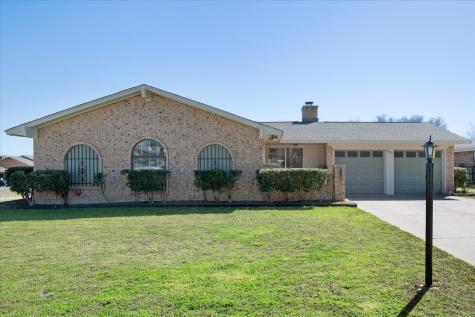 2851 Elsinor Drive Fort Worth TX 76116