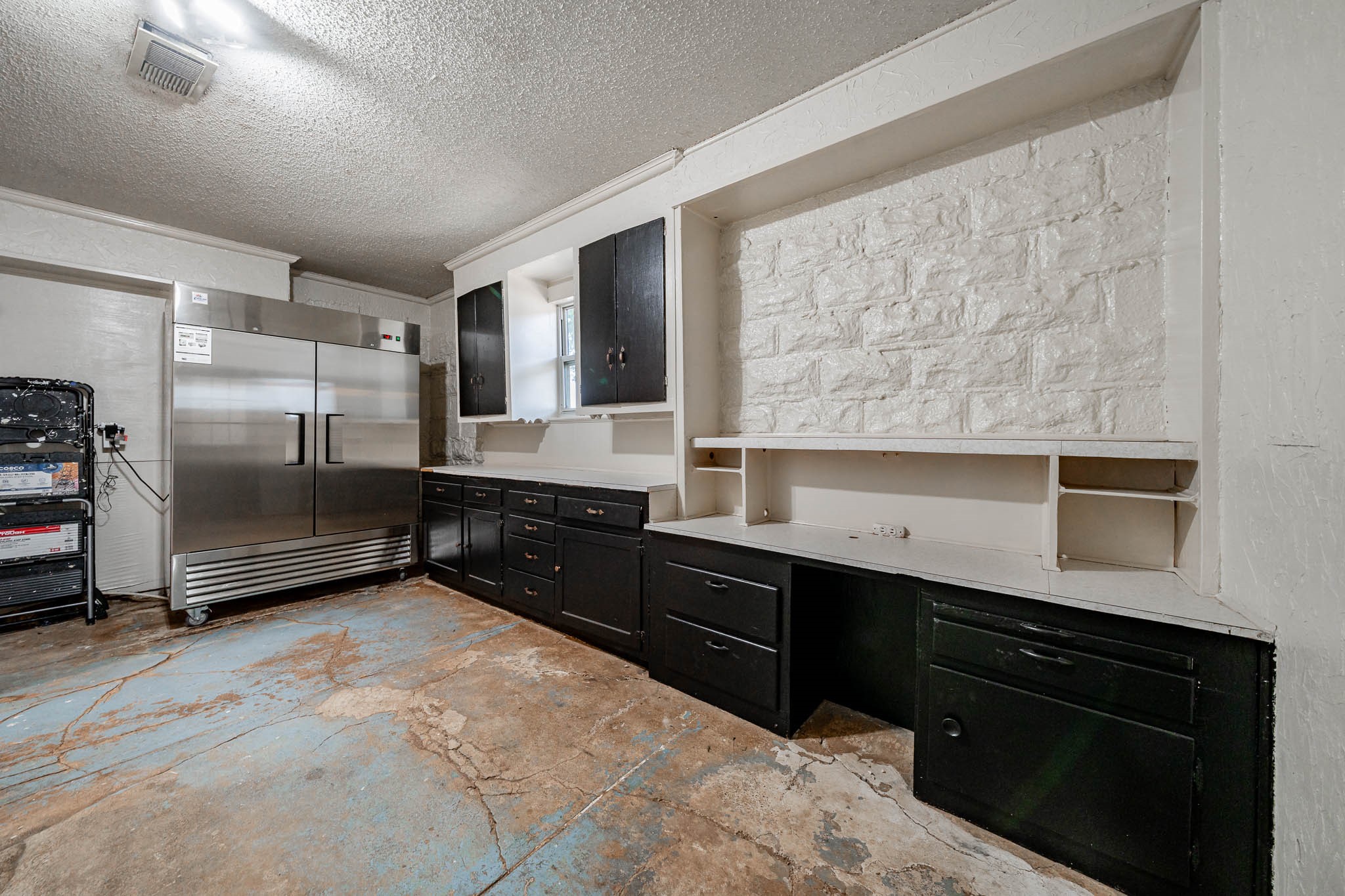 165 Jefferson Avenue Sagerton TX 79548
