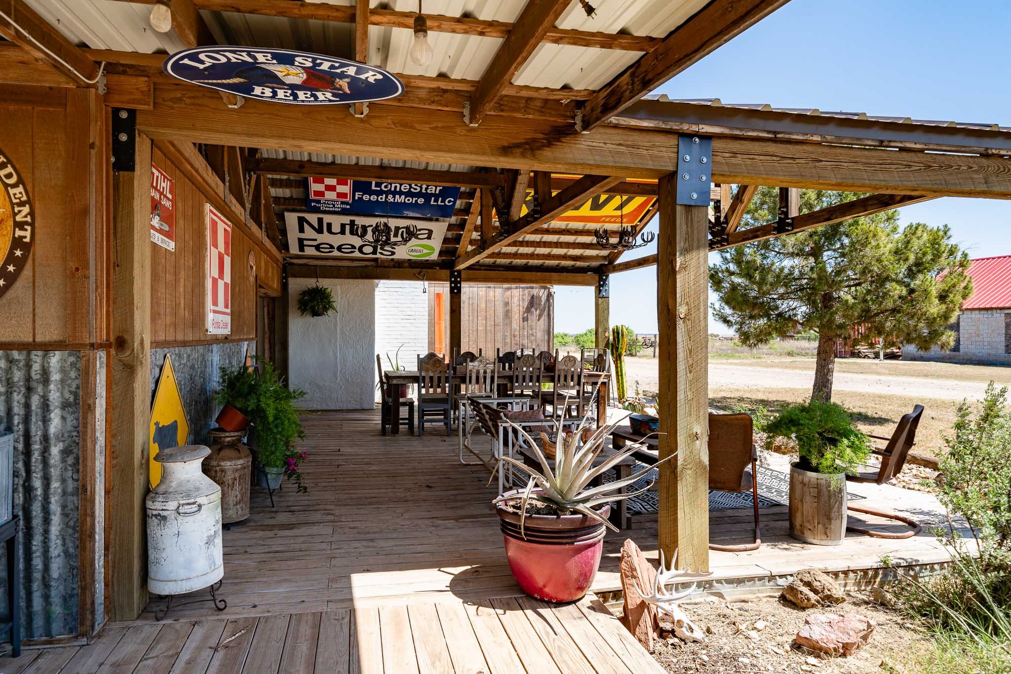 165 Jefferson Avenue Sagerton TX 79548