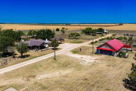 165 Jefferson Avenue Sagerton TX 79548