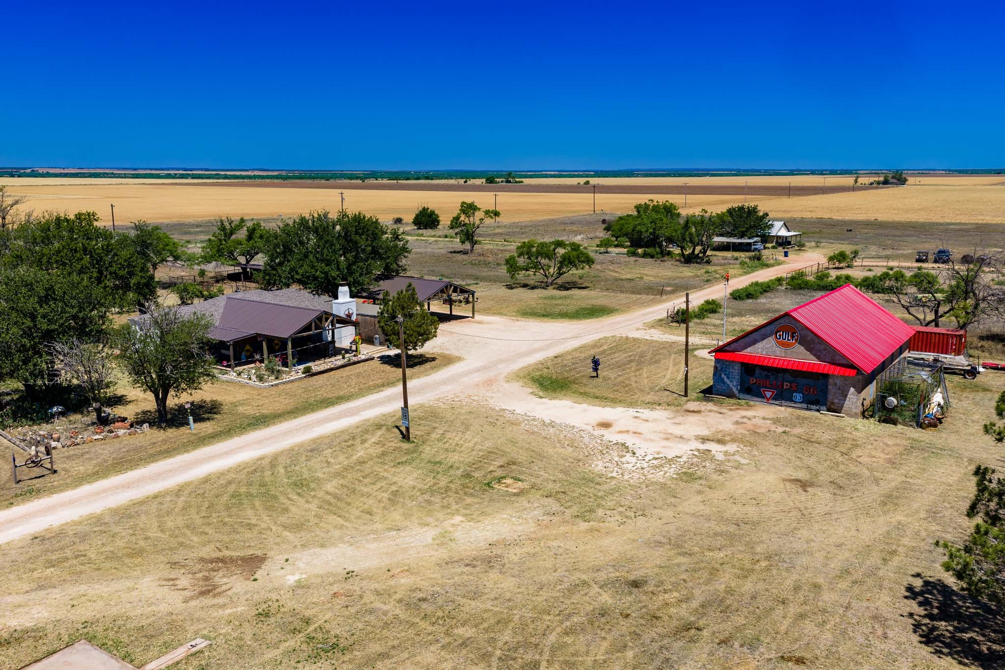 165 Jefferson Avenue Sagerton TX 79548