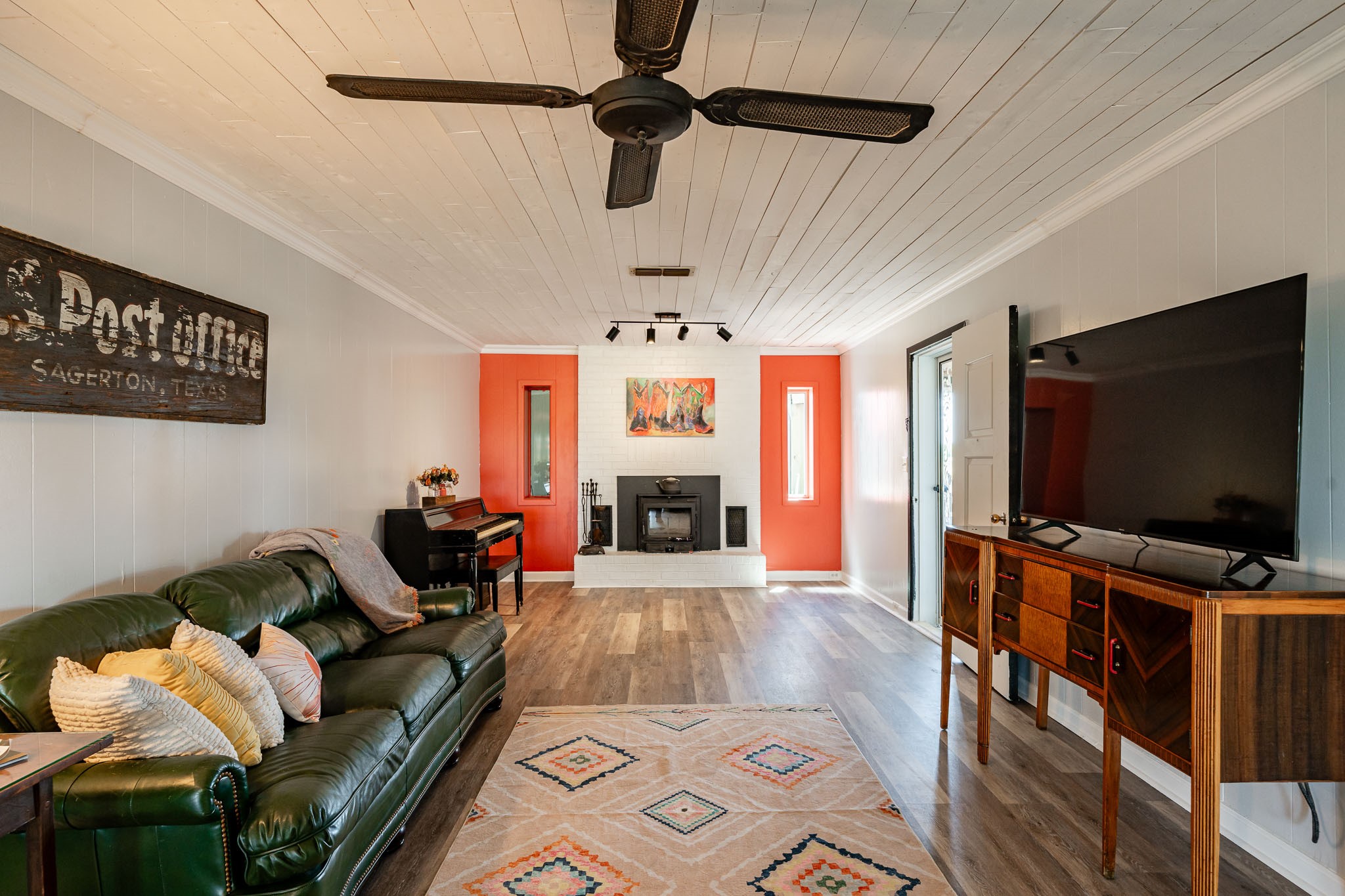 165 Jefferson Avenue Sagerton TX 79548