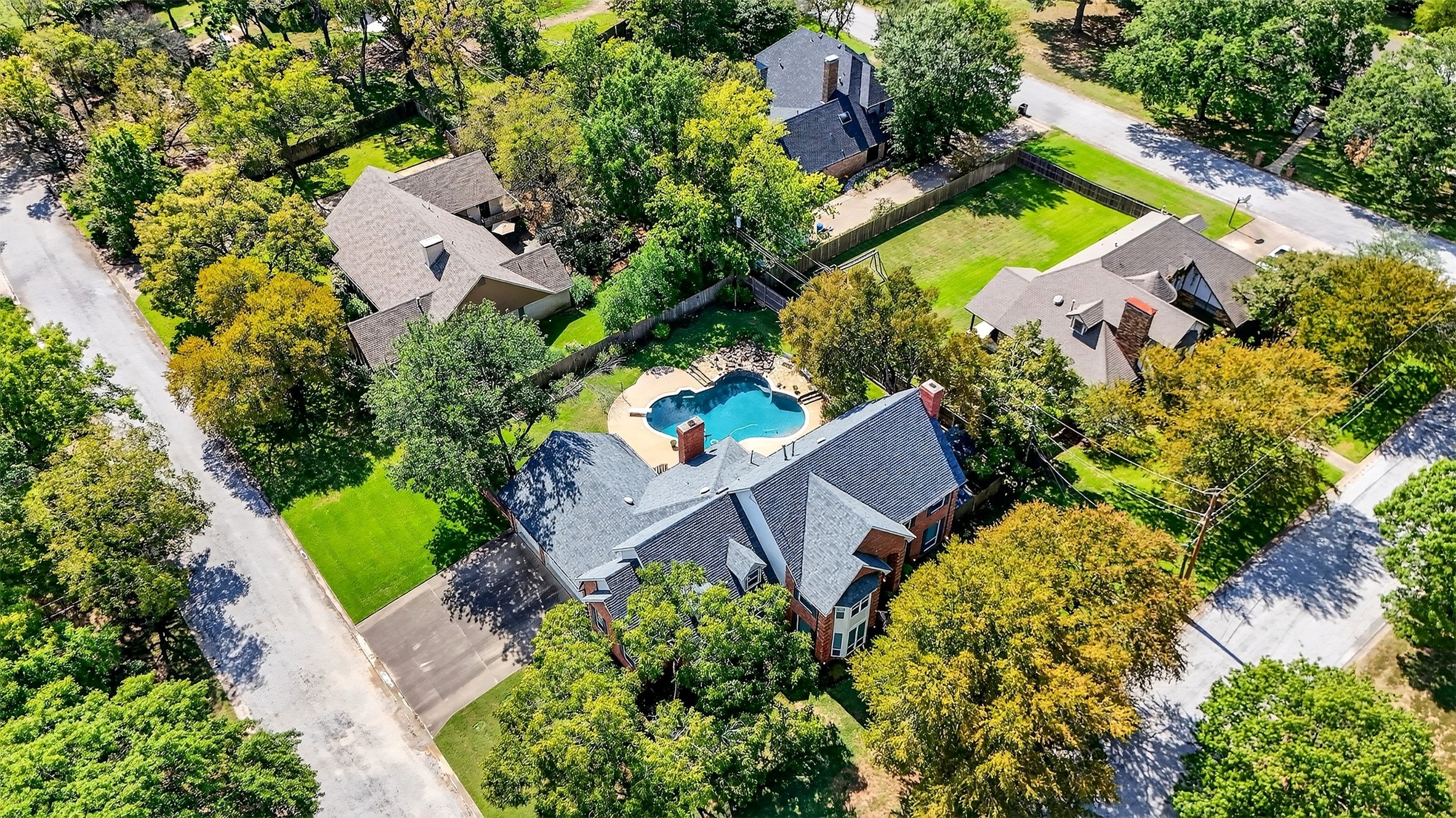 141 River Hills Drive Denison TX 75020
