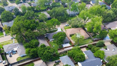 6233 Crestmont Drive Dallas TX 75214