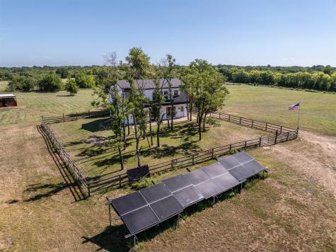 3139 Farm Road 3134 Cumby TX 75433