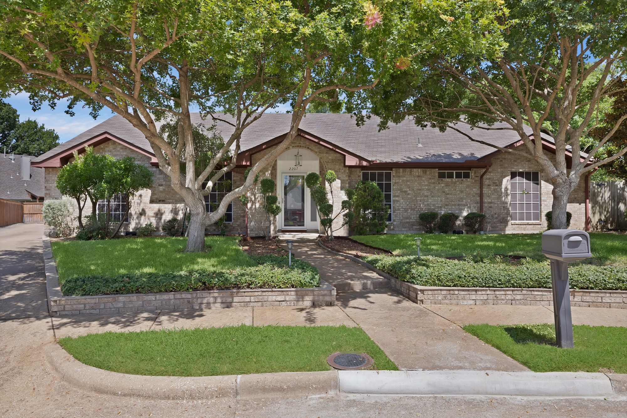 2207 Meandering Way Mckinney TX 75071