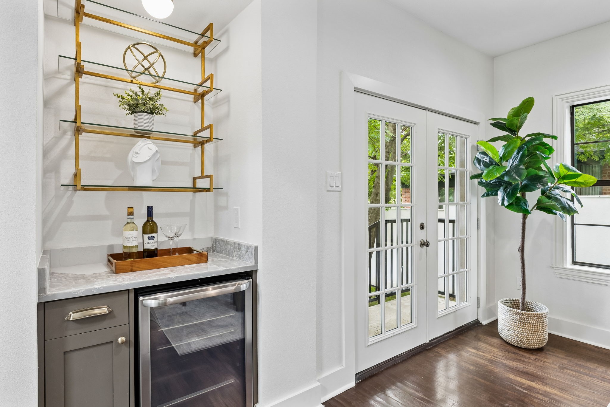 2010 Mayflower Drive Dallas TX 75208