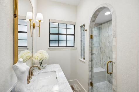 2010 Mayflower Drive Dallas TX 75208