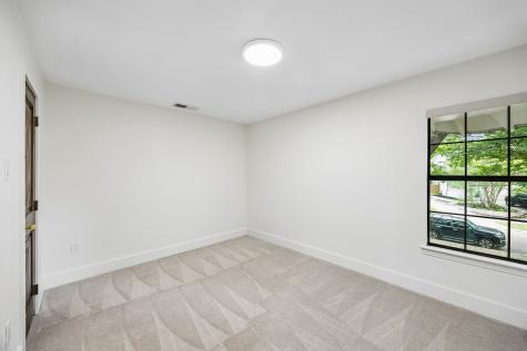 2010 Mayflower Drive Dallas TX 75208
