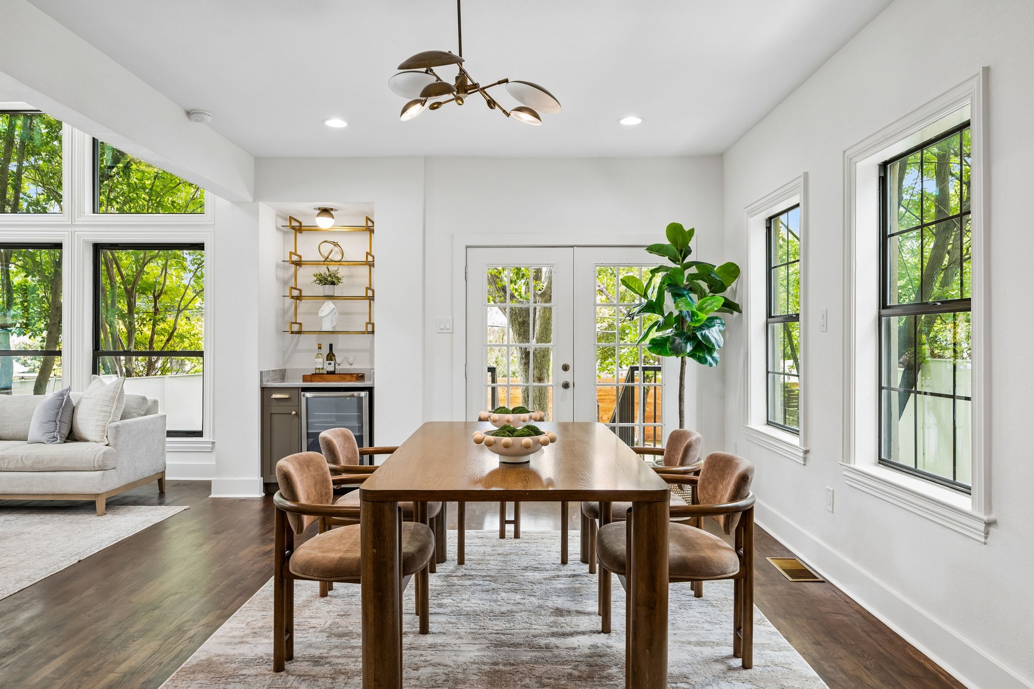 2010 Mayflower Drive Dallas TX 75208